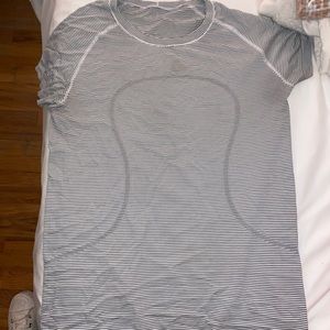 Lululemon Swiftly Tech Short Sleeve Shirt